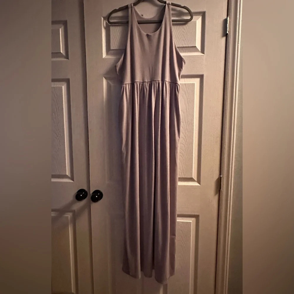 sleeveless maxi dress, large